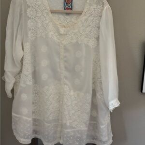 Johnny Was Cream Embellished Tunic with 3/4 Sleeves